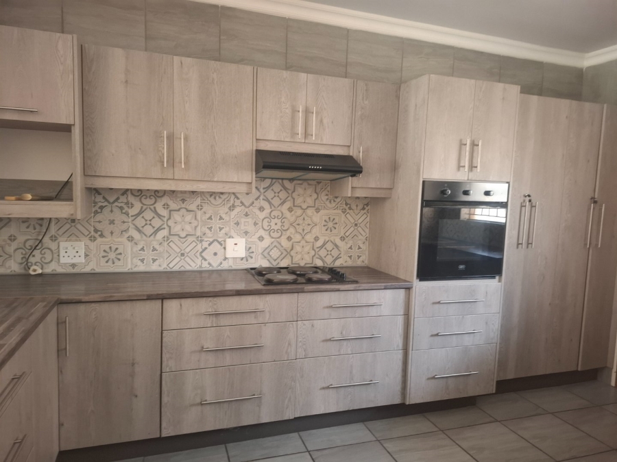 To Let 3 Bedroom Property for Rent in Elandia Free State